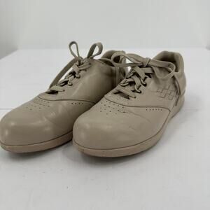 SAS Womens Free Time Comfort Shoes Size 7.5M Beige Leather‎ Walking Orthopedic